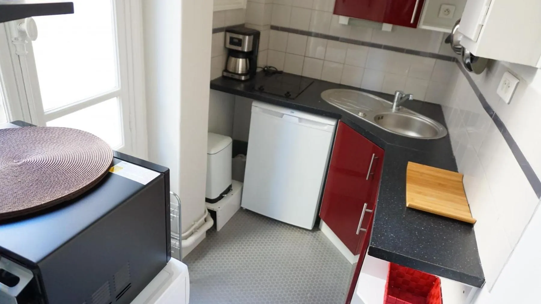 Rue Paul Valery - Paris 16 - 1160 Apartment 0*,